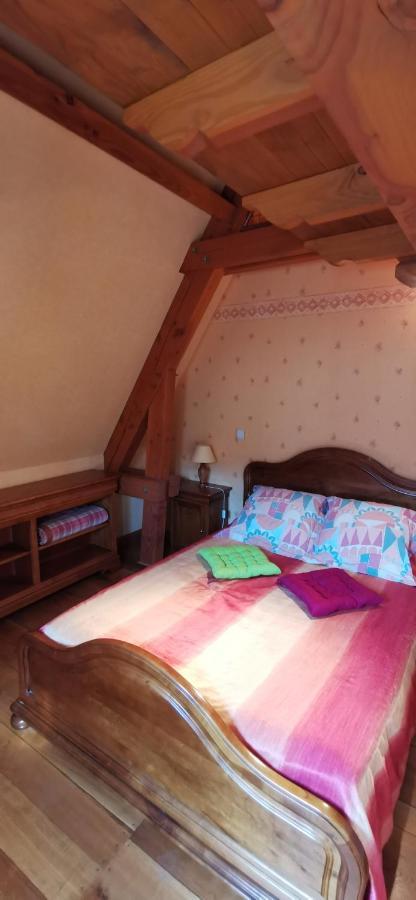 Le Fidele Bed and Breakfast Saint-Chamant Exteriör bild